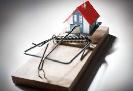 Что нужно сделать, чтобы аферисты не отобрали у вас квартиру?